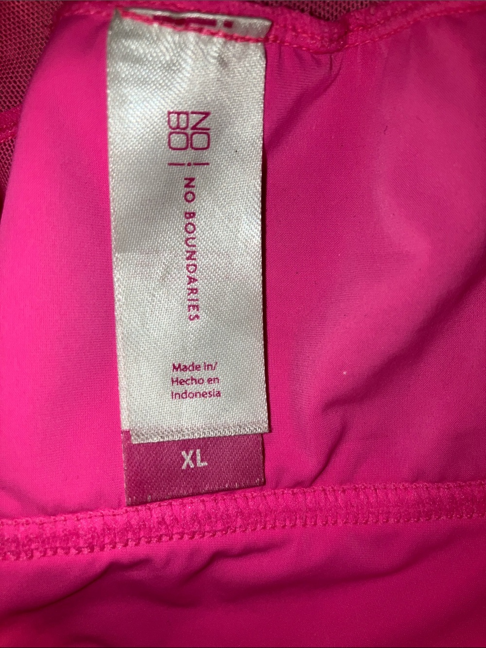 No Boundaries Hot Pink Mesh Panel Crop Bralette - Picture 4 of 5